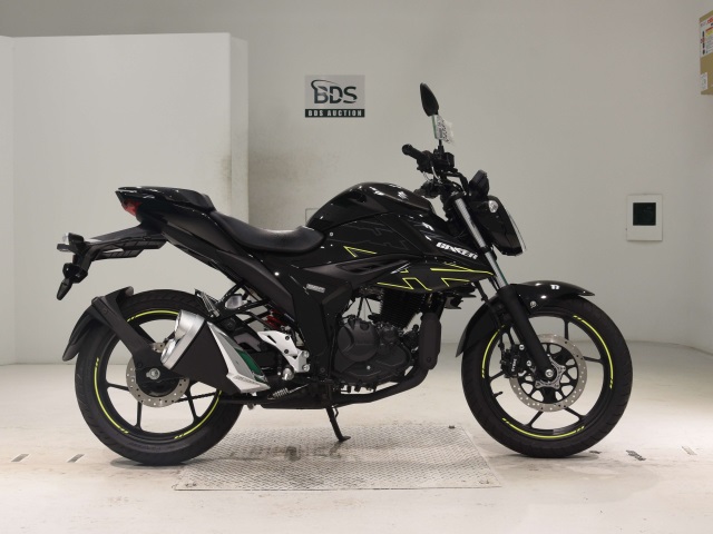 Suzuki GIXXER150