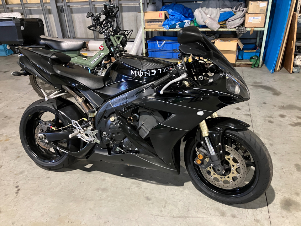 Yamaha YZF-R1 2004