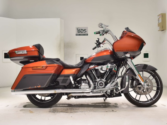 HD ROAD GLIDE FLTRXSE1923 CVO 2017
