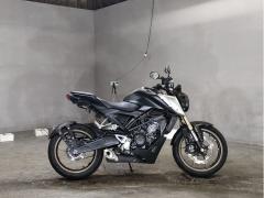 Honda CB125R 2021