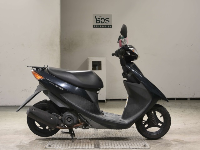 Suzuki ADDRESS V50