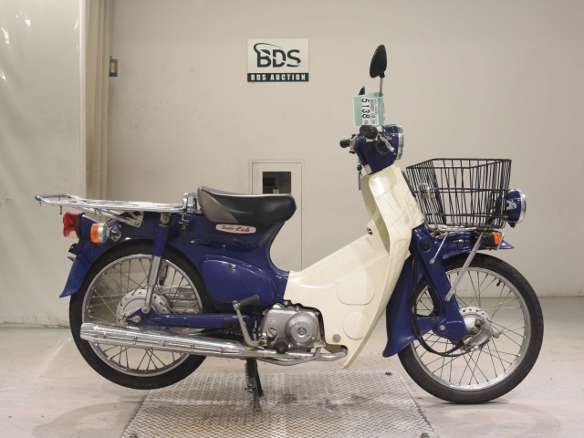 Honda C50 2005