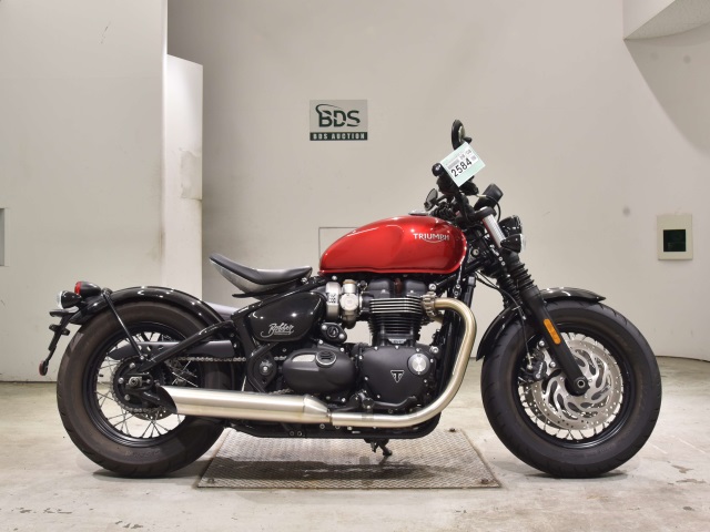 Triumph BONNEVILLE BOBBER 2022