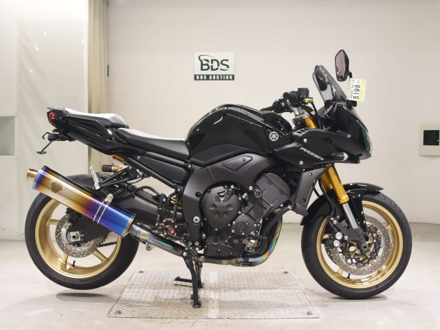 Yamaha FZ1 FAZER 2015
