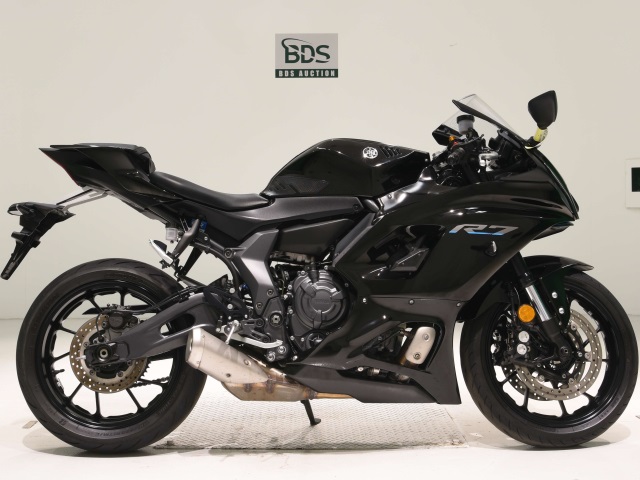 Yamaha YZF-R7-2 2023