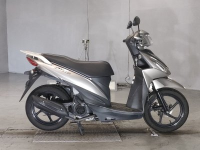 Suzuki ADDRESS V110