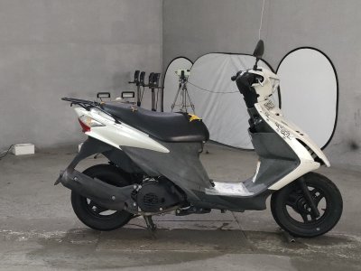 Suzuki ADDRESS V125