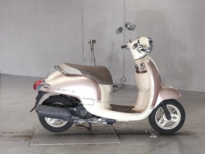 Honda GIORNO 2014