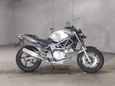 Honda VTR250 2005