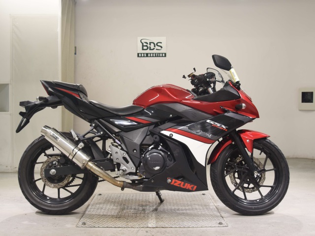 Suzuki GSX250R