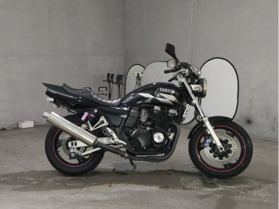 Yamaha XJR400 2002