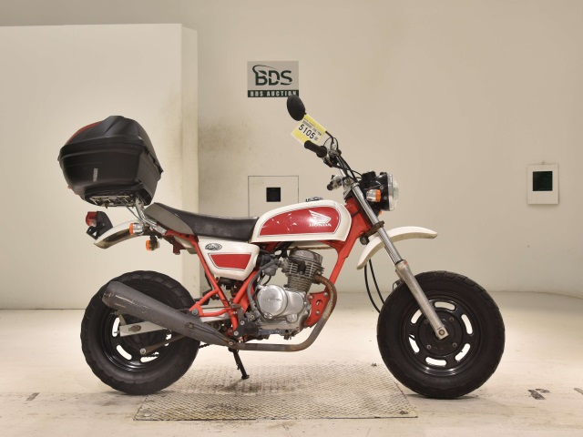 Honda APE50 2007