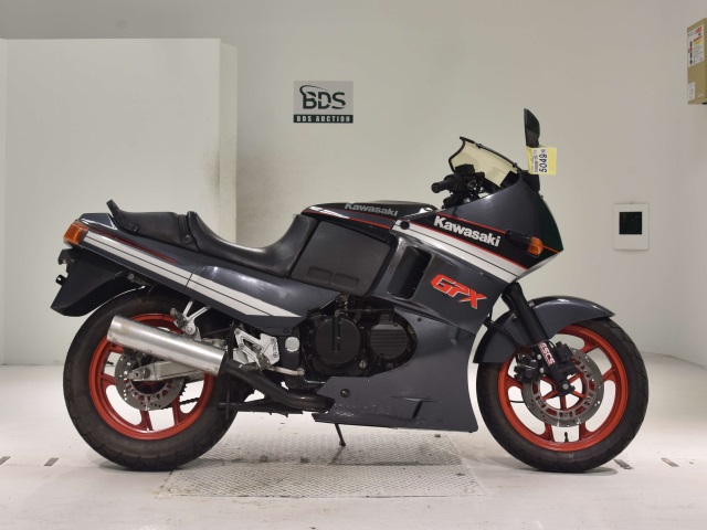 Kawasaki GPX400R 1987