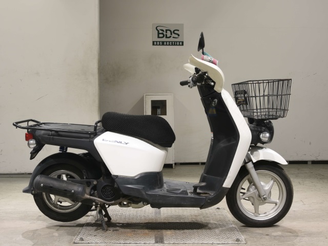 Honda BENLY50 2012