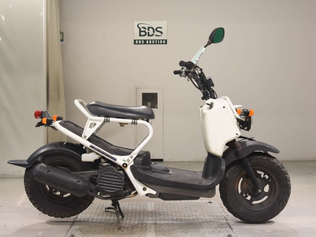 Honda ZOOMER 2006